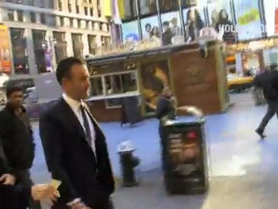 David Arquette Stars on Good Morning America