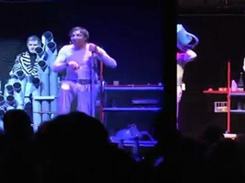 Les Poubelles Boys au Palais Royal