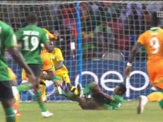 Musonda sakatlandıktan sonra ağlayarak oyundan çıktı.