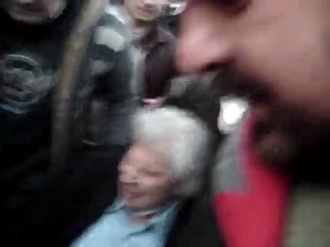 12/2/2012 Ο ΜΙΚΗΣ ΠΑΡΟΝ παρά τα 92 του χρόνια (τραβηγμένο από τον Γιάννη Πρεβενιό)....