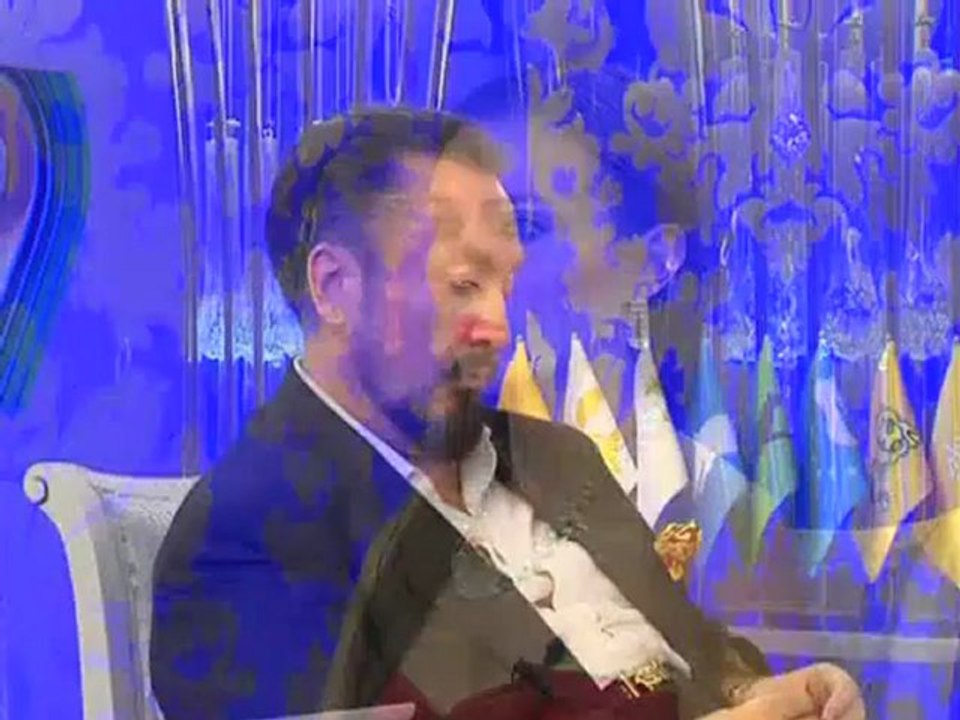 komünistlerin şeytana tapınma yöntemlerinden biri de şiddettir