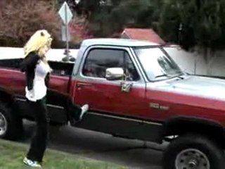 Ann Claire - Honkytonk Princess Introduction