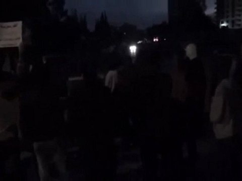 فري برس دمشق كفرسوسة مظاهرة جامع خزيمة بعد صلاة الفجر 12 2 2012