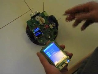 Commande du robot Léonard par accéléromètre