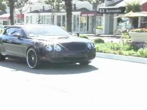 Hollywood.TV Exclusive Beckhams Caught Shopping