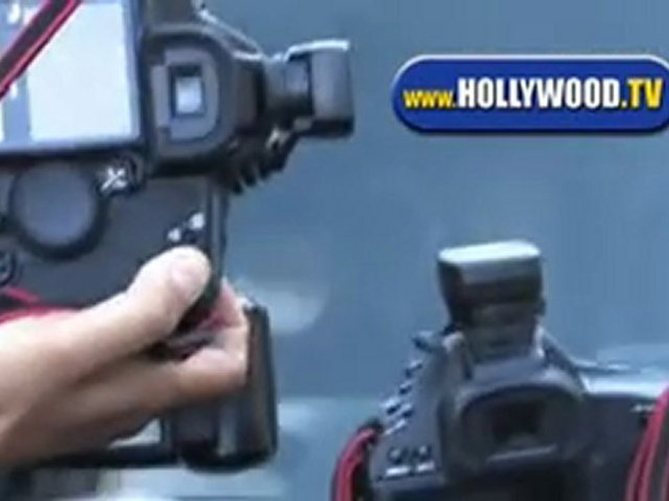 Britney Spears Caught Driving on Ventura Blvd.