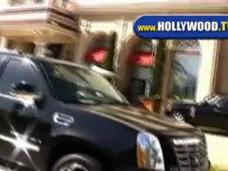 Usher Flips A Friendly Bird, Peace!