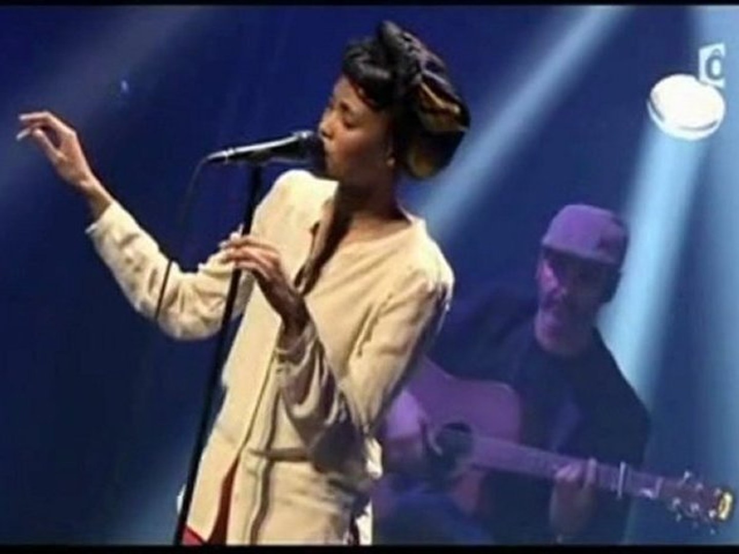 Imany - Slow Down - Concert du 5-12-2011 - - Vidéo Dailymotion