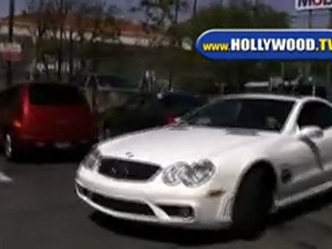 EXCLUSIVE: Britney Spears Goes Potty At Fast Food Joint