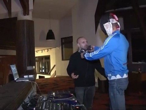 The Fencer : New Year's Eve battle vs DJ Kheops (iam) & Gwladys Épangue (taekwondo)