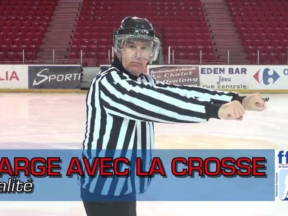 Charge avec la crosse