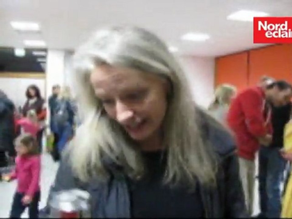Des parents en colère squattent l'école Aubrac, à Mouvaux