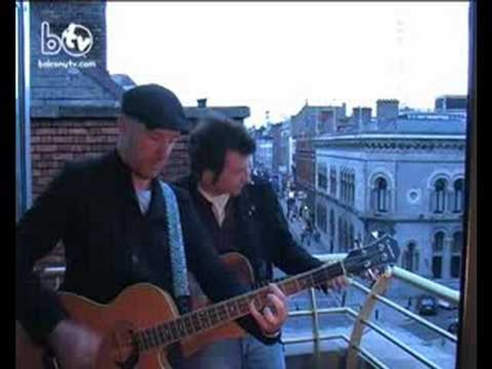 STAND (BalconyTV)