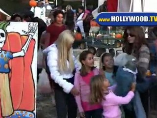 Shauna Sand and family at the Pumpkin Patch