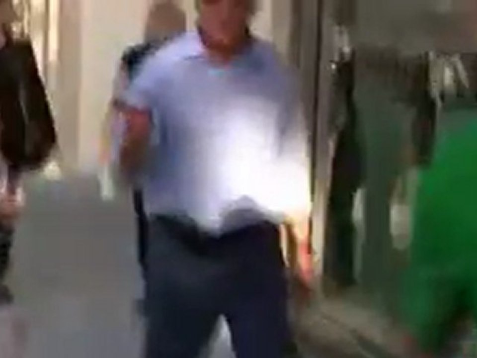 Harrison Ford does some shopping on Rodeo