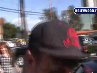 Miley Cyrus and Family Spend Time In Church