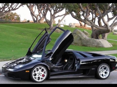 Symmetrical Mirror Image Turbos modification to Rare Lambo. Nelson Racing Engines.