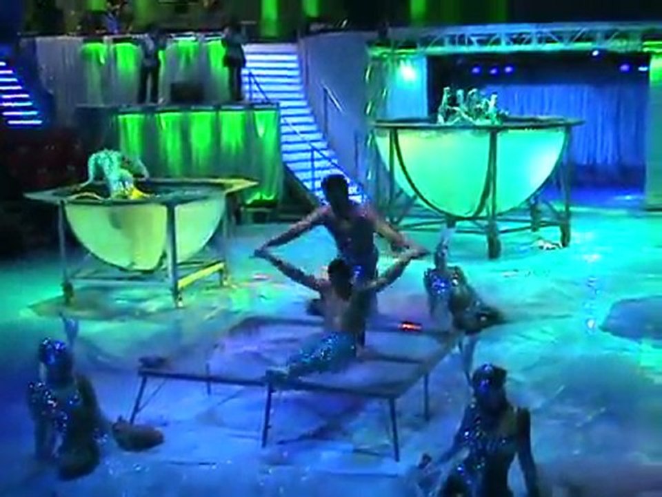 BADEA BROTHERS-acrobatic-presents Art agency Valentino