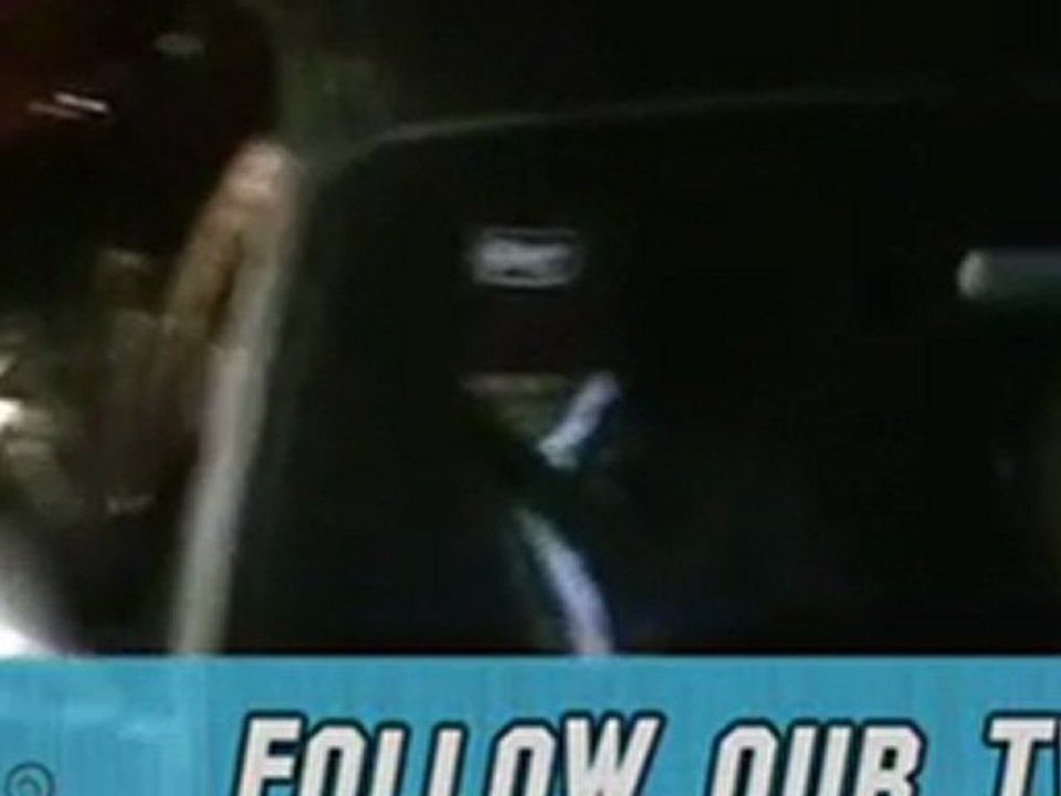 Stephen Dorff Looks On At Nobu.