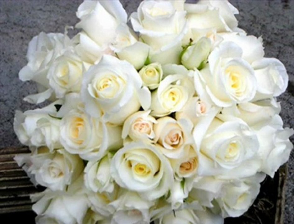 Ahmet  ÖZHAN  ÖMRÜMÜZÜN BAHARI BİRLİKTE GEÇSİN