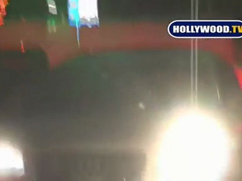 Gwyneth Paltrow Has Dinner In Santa Monica