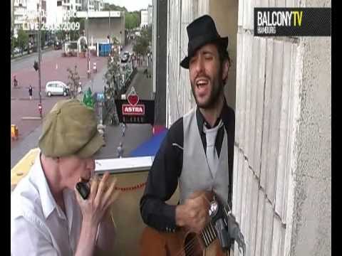 CHARLIE WINSTON - LIKE A HOBO (BalconyTV)
