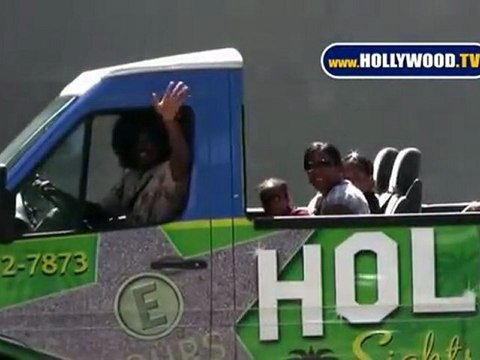 Kelly Carlson Shops On Robertson Blvd.