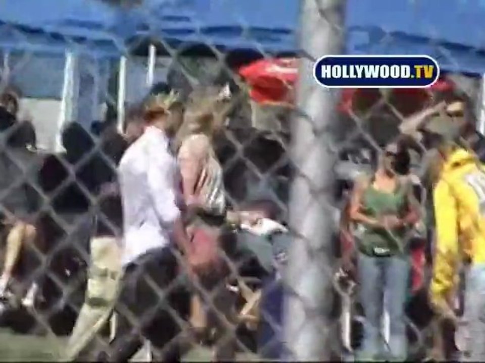 Taylor Swift and Taylor Lautner On The Set of a New Movie