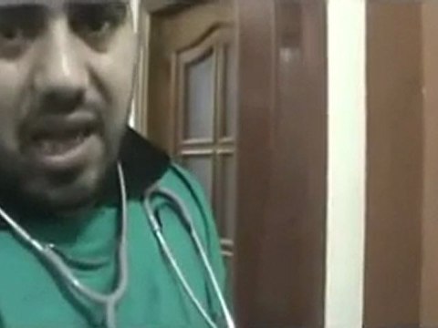 فري برس حمص باباعمرو جريح مصاب بشظايا بوجهه جراء القصف