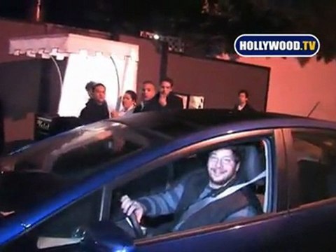 Jeffery Ross talks To Cameras At Bar Marmont