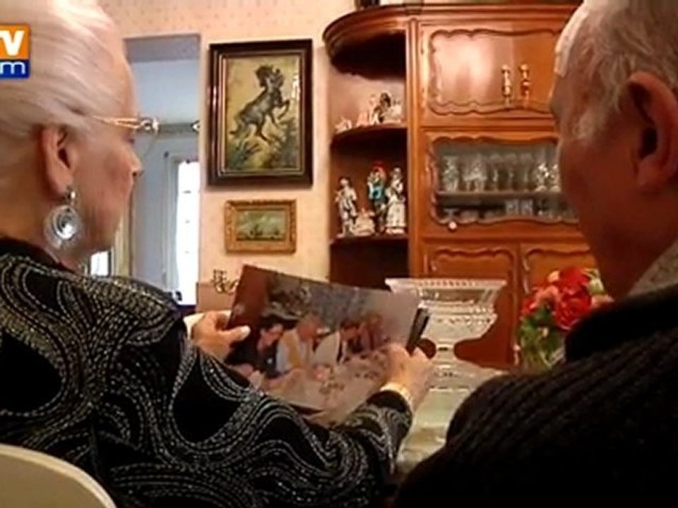 Saint-Valentin : les personnes âgées sur des si...