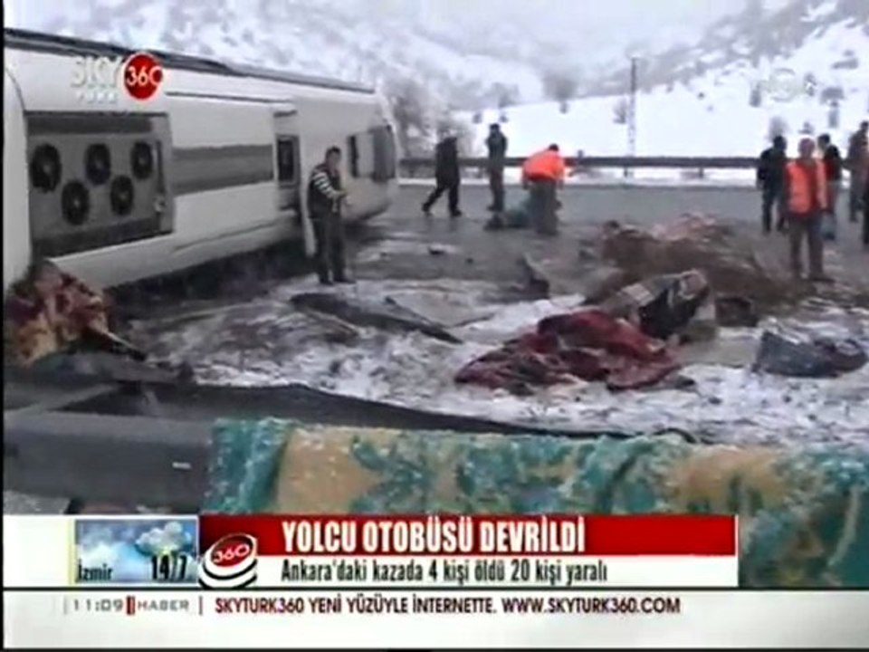 Yolcu Otobüsü Devrildi