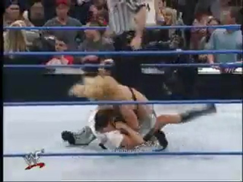 Trish Stratus vs Ivory