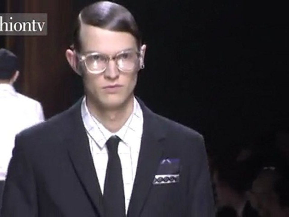 Kris Van Assche Men Fall 2012 Show at Paris Men's FW  | FTV