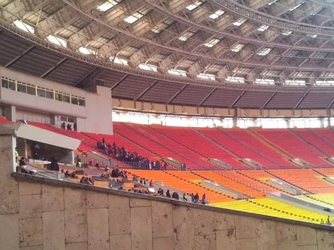 Οπαδοί Ολυμπιακού στον αγώνα με την Ρούμπιν