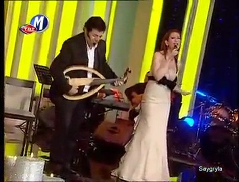 Coşkun SABAH BİR İLKBAHAR SABAHI GÜNEŞLE UYANDINMI HİÇ