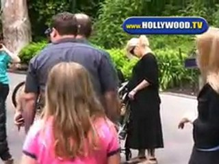 Gwen Stefani,Gavin Rossdale and Family At L.A. ZOO.