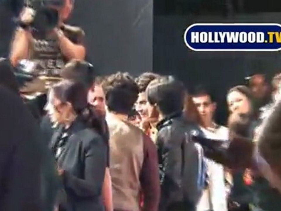 Celebrity Moms at Jonas Brothers Concert