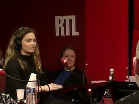 Mardi 14 Février : Présentation de Clara Morgane par Stéphane Bern