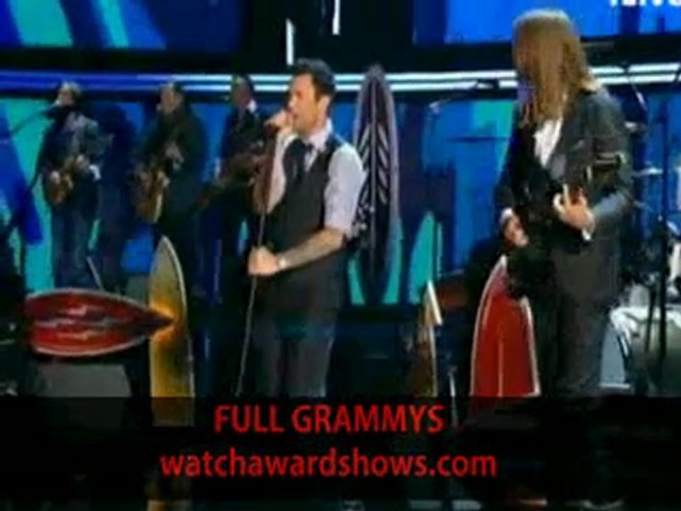 Maroon 5. Surfer girl Beach Boys tribute Grammy performance