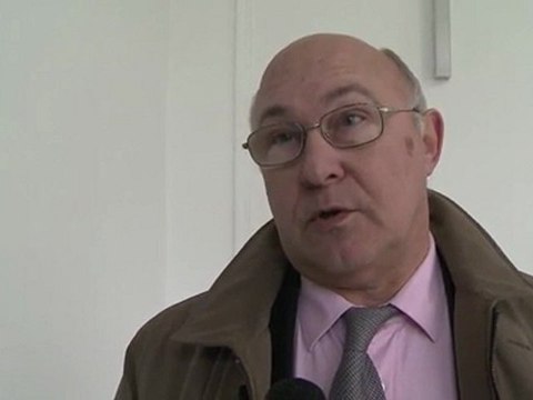 Réaction de Michel Sapin suite à l'annonce de la candidature de Nicolas Sarkozy