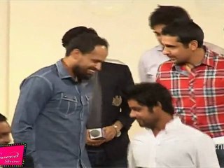 Blooywood Star Shahrukh Khan At The New Look Of 'Kolkata Knight Riders'