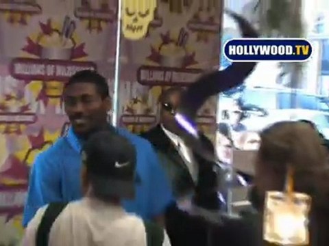 LA Lakers Ron Artest Creates His Milkshake At Millions Of Milkshakes