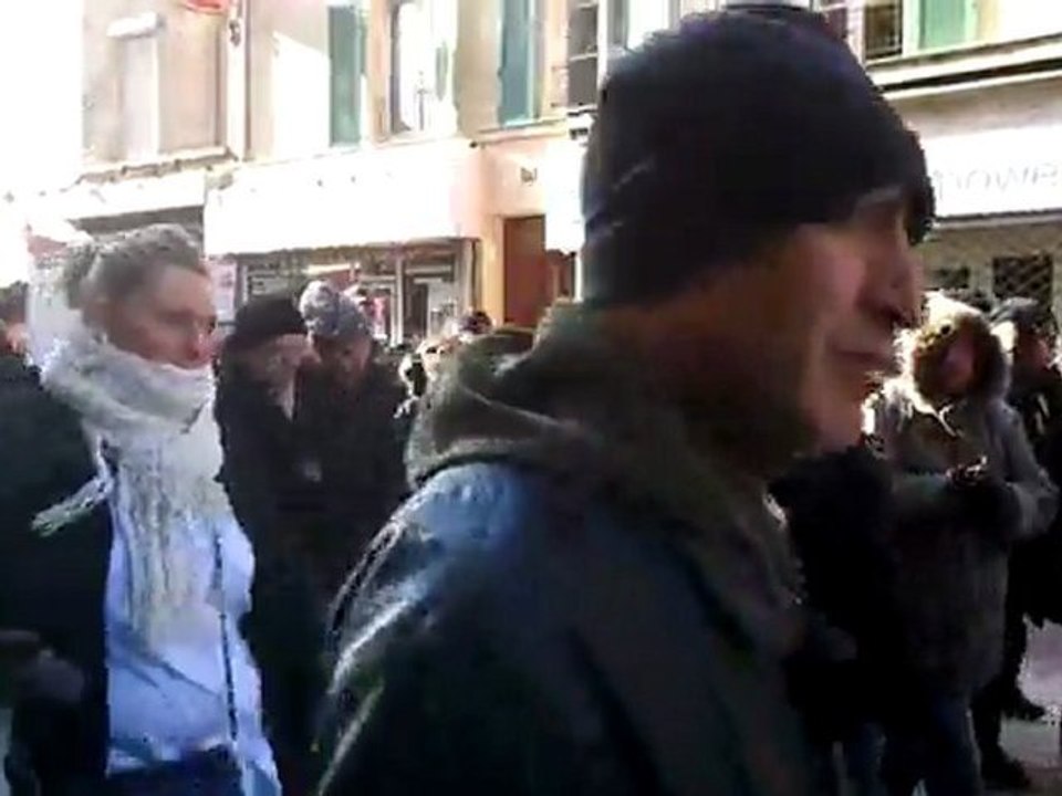 Marche de protestation à Argenteuil suite au retrait de la plaque en hommage à Ali Ziri. Samedi 11 février 2012.