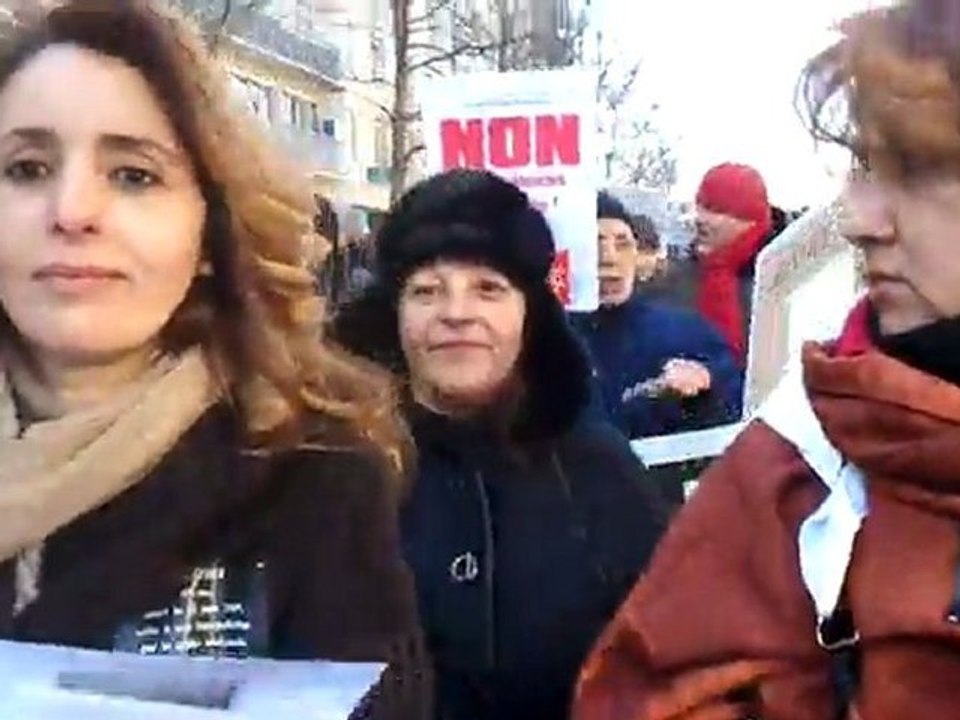 Marche de protestation à Argenteuil suite au retrait de la plaque en hommage à Ali Ziri. Samedi 11 février 2012.