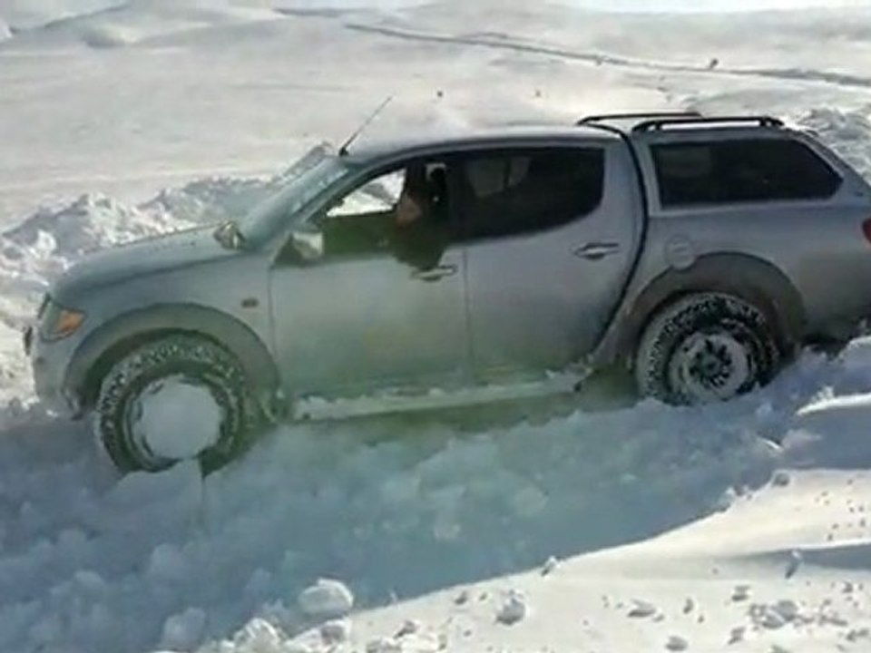 MİTSUBİSHİ L200 DEEP SNOW OFFROAD