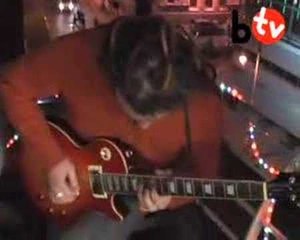 ELECTRIC GUITAR LESSONS - BALCONYTV (BalconyTV)