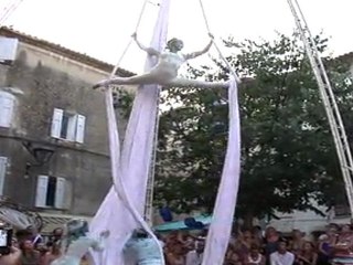 Trio danse tissu Web