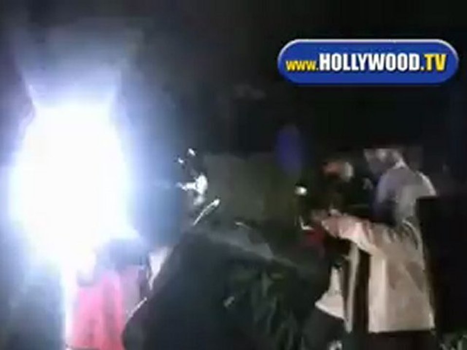 Britney Spears & Adnan Ghalib Back Together, Have Car Crash!