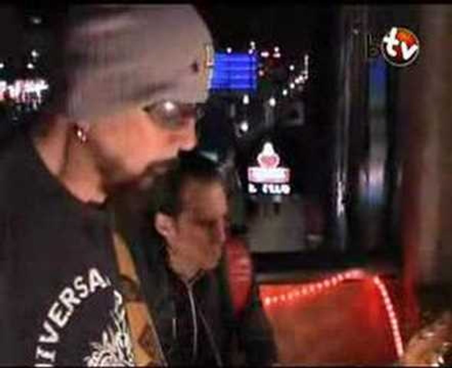 VAN WOLFEN (BalconyTV)